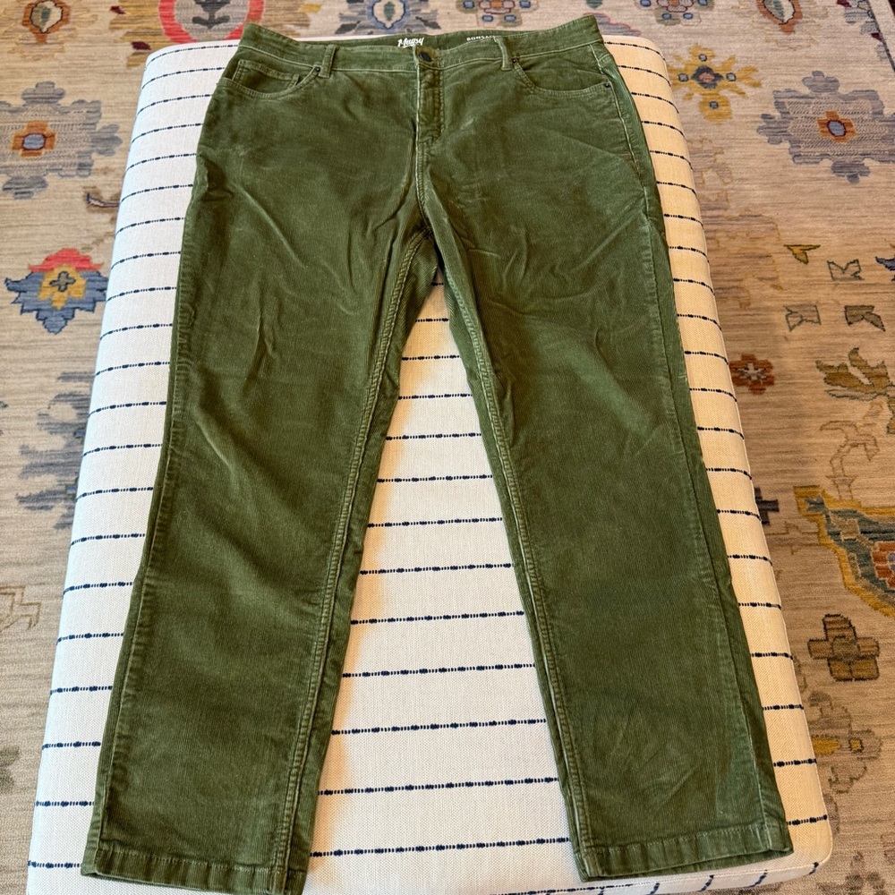 Men's Olive Green Corduroy Jeans